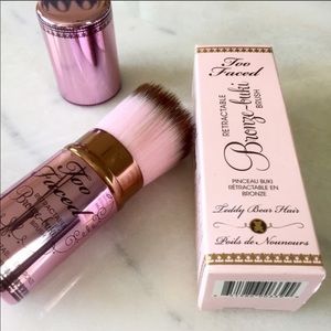 Too Faced Makeup - NIB Too Faced BronzeBuki Brush Too Faced Makeup - NIB Too Faced BronzeBuki Brush